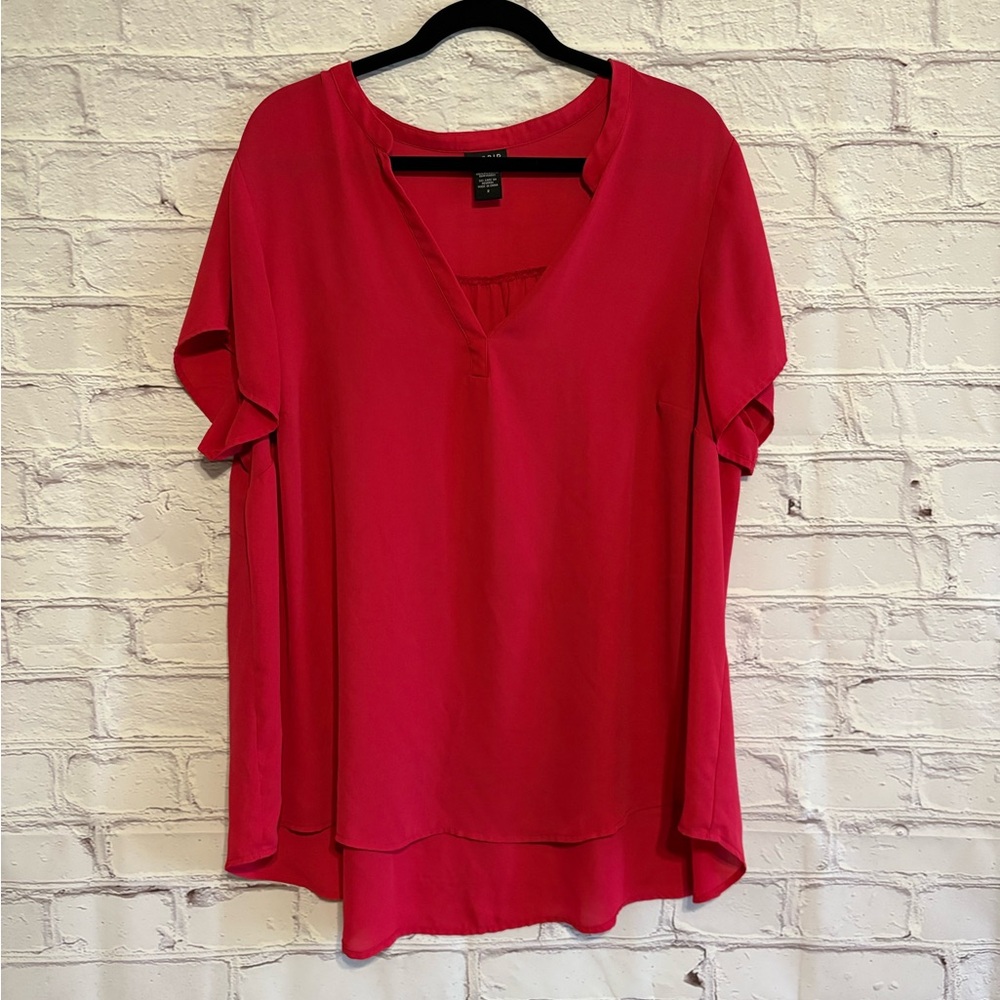 🌿5/$25 Torrid Chiffon Hot Pink Blouse